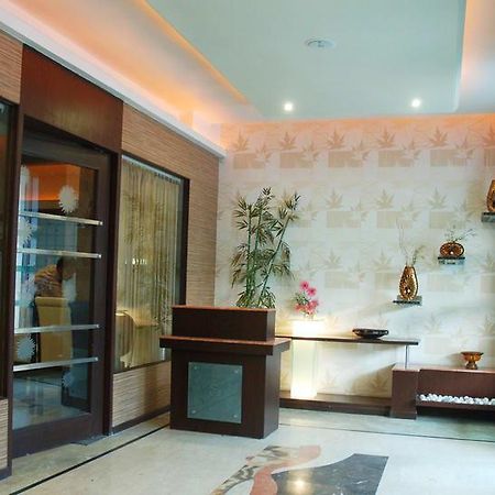 Hotel Sitara Royal 하이데라바드 외부 사진