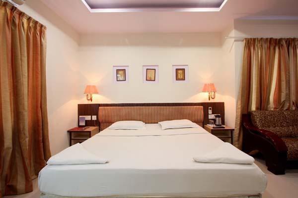 Hotel Sitara Royal 하이데라바드 외부 사진