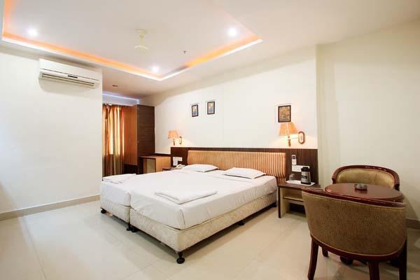 Hotel Sitara Royal 하이데라바드 외부 사진